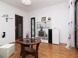 Apartment Katien / One Bedroom A1