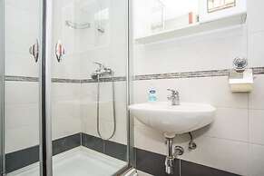 Holiday House Tina Seget