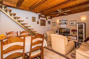 Holiday House Tina Seget