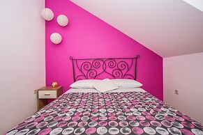 Holiday House Tina Seget