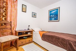 Holiday House Tina Seget