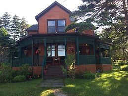 Wildflowers Country Inn