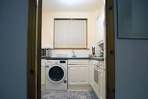 Fantastic Flat near Inverness Center