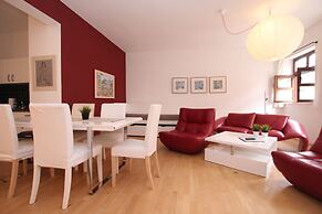 MATRJOSCHKA Boutique Apartment