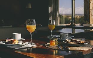 Rosell Boher Winery Lodge & Spa