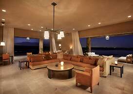 Rosell Boher Winery Lodge & Spa