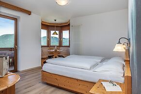 Hotel Tirol Natural Idyll
