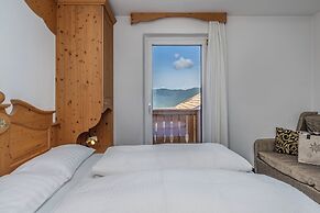 Hotel Tirol Natural Idyll