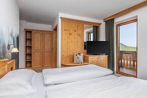 Hotel Tirol Natural Idyll