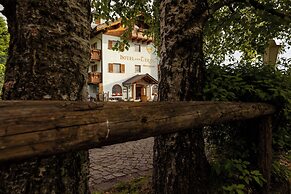 Hotel Tirol Natural Idyll