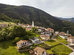 Hotel Tirol Natural Idyll