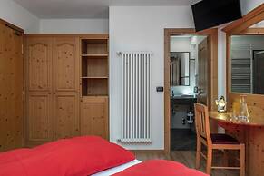 Hotel Tirol Natural Idyll