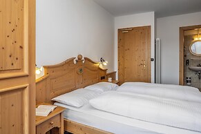 Hotel Tirol Natural Idyll