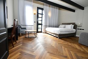 Jaffa King Gallery Boutique Hotel