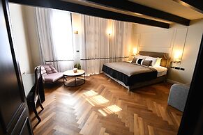 Jaffa King Gallery Boutique Hotel