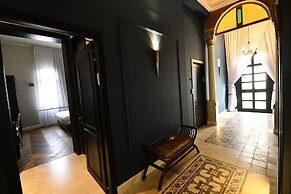 Jaffa King Gallery Boutique Hotel