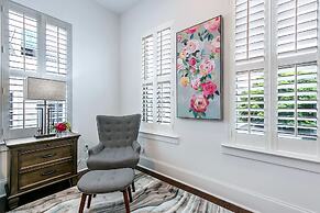 Spacious Townhouse close to FQ & City Hot Spots