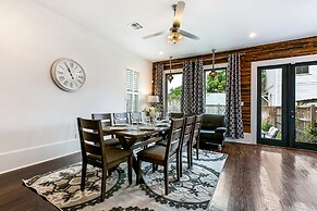 Spacious Townhouse close to FQ & City Hot Spots