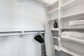 Spacious Townhouse close to FQ & City Hot Spots