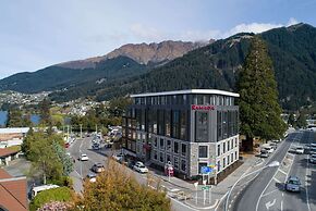 Ramada Queenstown Central