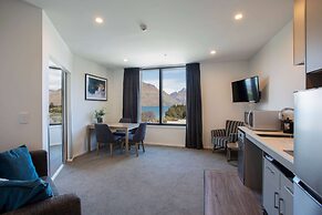 Ramada Queenstown Central