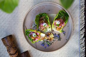 Ramada by Wyndham Queenstown Central