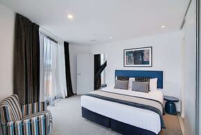 Ramada by Wyndham Queenstown Central