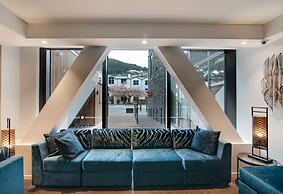 Ramada by Wyndham Queenstown Central