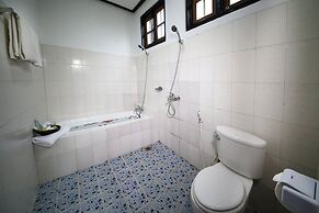 Nature Land Hotel II