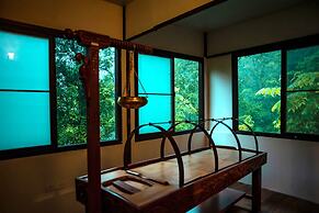 Haut Monde Hill Stream Resort and Spa