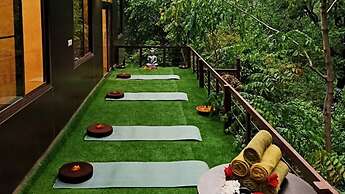 Haut Monde Hill Stream Resort and Spa