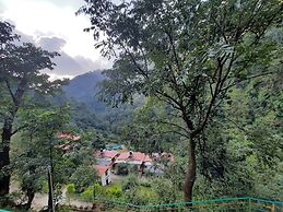 Haut Monde Hill Stream Resort and Spa