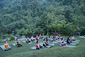 Haut Monde Hill Stream Resort and Spa