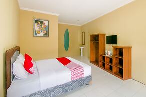 OYO 867 Bettah Coba Homestay