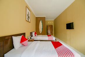 OYO 867 Bettah Coba Homestay
