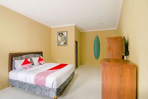 OYO 867 Bettah Coba Homestay