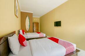 OYO 867 Bettah Coba Homestay