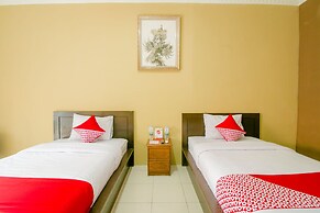 OYO 867 Bettah Coba Homestay