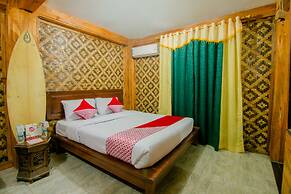 OYO 867 Bettah Coba Homestay