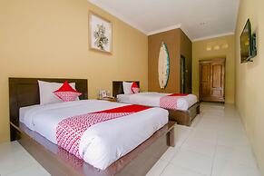 OYO 867 Bettah Coba Homestay