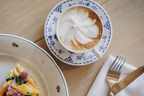 Monastery Garden Bistro & Rooms