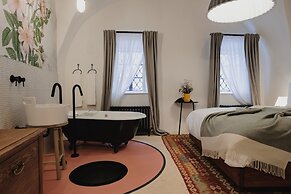 Monastery Garden Bistro & Rooms