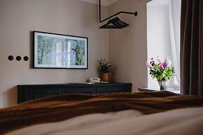 Monastery Garden Bistro & Rooms