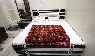 Central Guest House