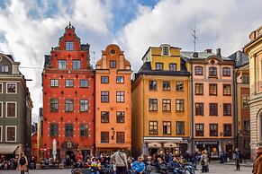 Ramilton Old Town Hostel