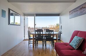 Grótta Northern Lights Apartment & Rooms