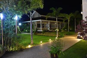 Paradise Hotel Nyaung Shwe