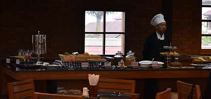 Paradise Hotel Nyaung Shwe