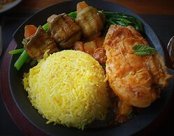 Paradise Hotel Nyaung Shwe