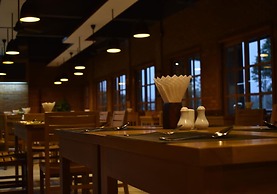 Paradise Hotel Nyaung Shwe